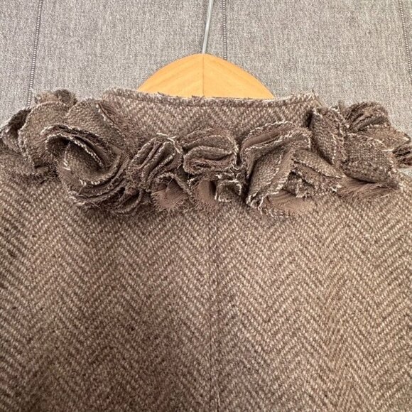 Banana Republic Taupe Ivory Wool Blend Herringbone Tweed 3D Floral Blazer 12 P - Picture 9 of 16